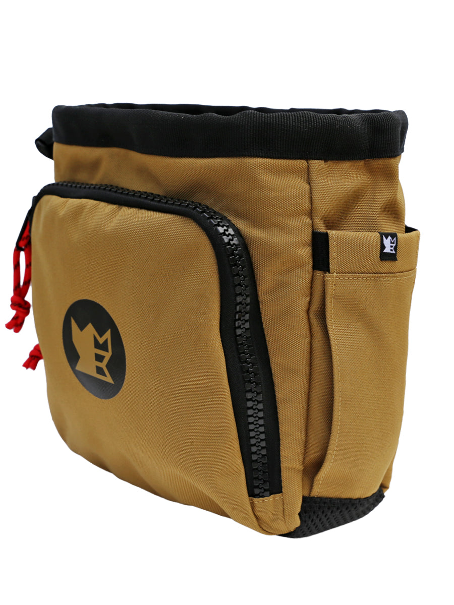 Milbea "ROOK" metal detecting finds bag in Khaki. Comes with a matching sheath. 